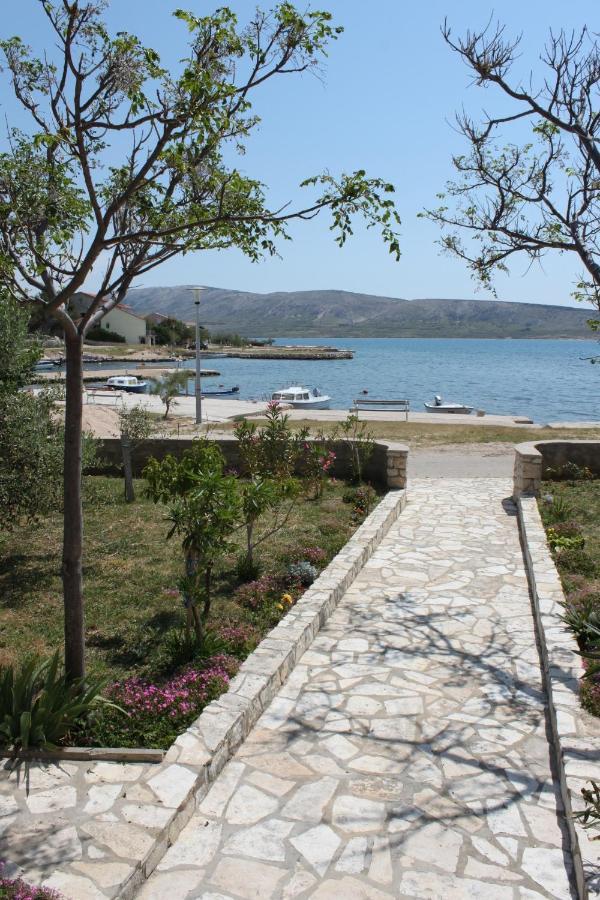 Apartments By The Sea Kustici, Pag - 6355 Extérieur photo