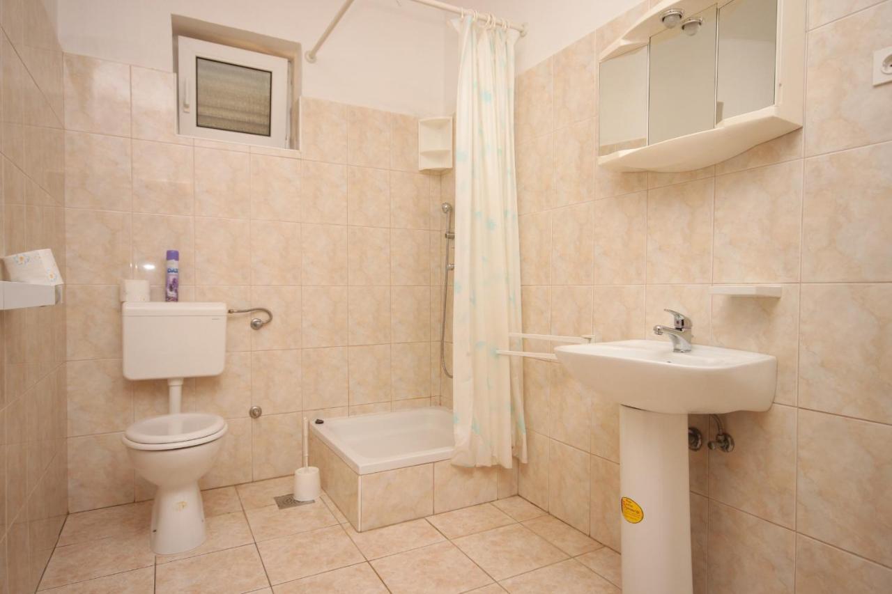 Apartments By The Sea Kustici, Pag - 6355 Extérieur photo