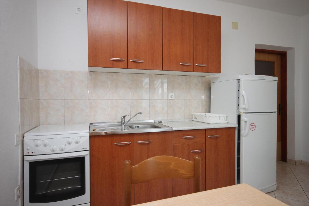 Apartments By The Sea Kustici, Pag - 6355 Extérieur photo