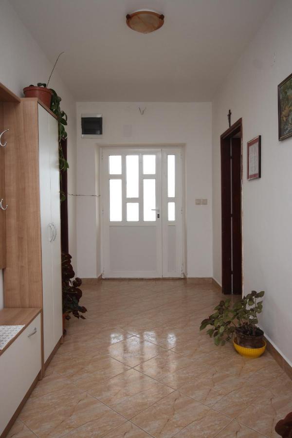 Apartments By The Sea Kustici, Pag - 6355 Extérieur photo