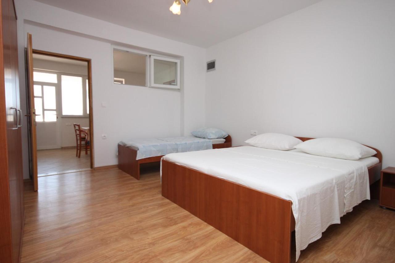 Apartments By The Sea Kustici, Pag - 6355 Extérieur photo